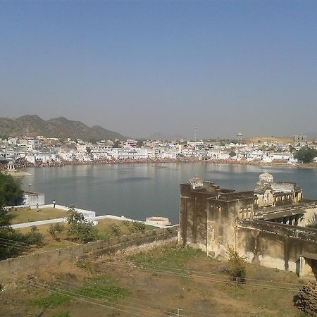 Pushkar Lake Palace Екстер'єр фото