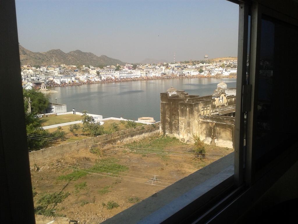 Pushkar Lake Palace Екстер'єр фото